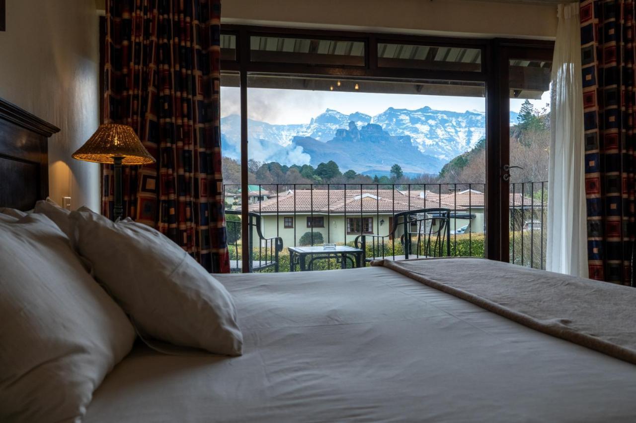Gooderson Drakensberg Gardens Golf&Spa Resort Buitenkant foto