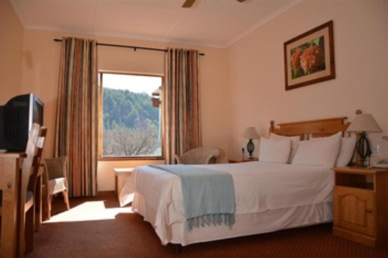 Gooderson Drakensberg Gardens Golf&Spa Resort Buitenkant foto