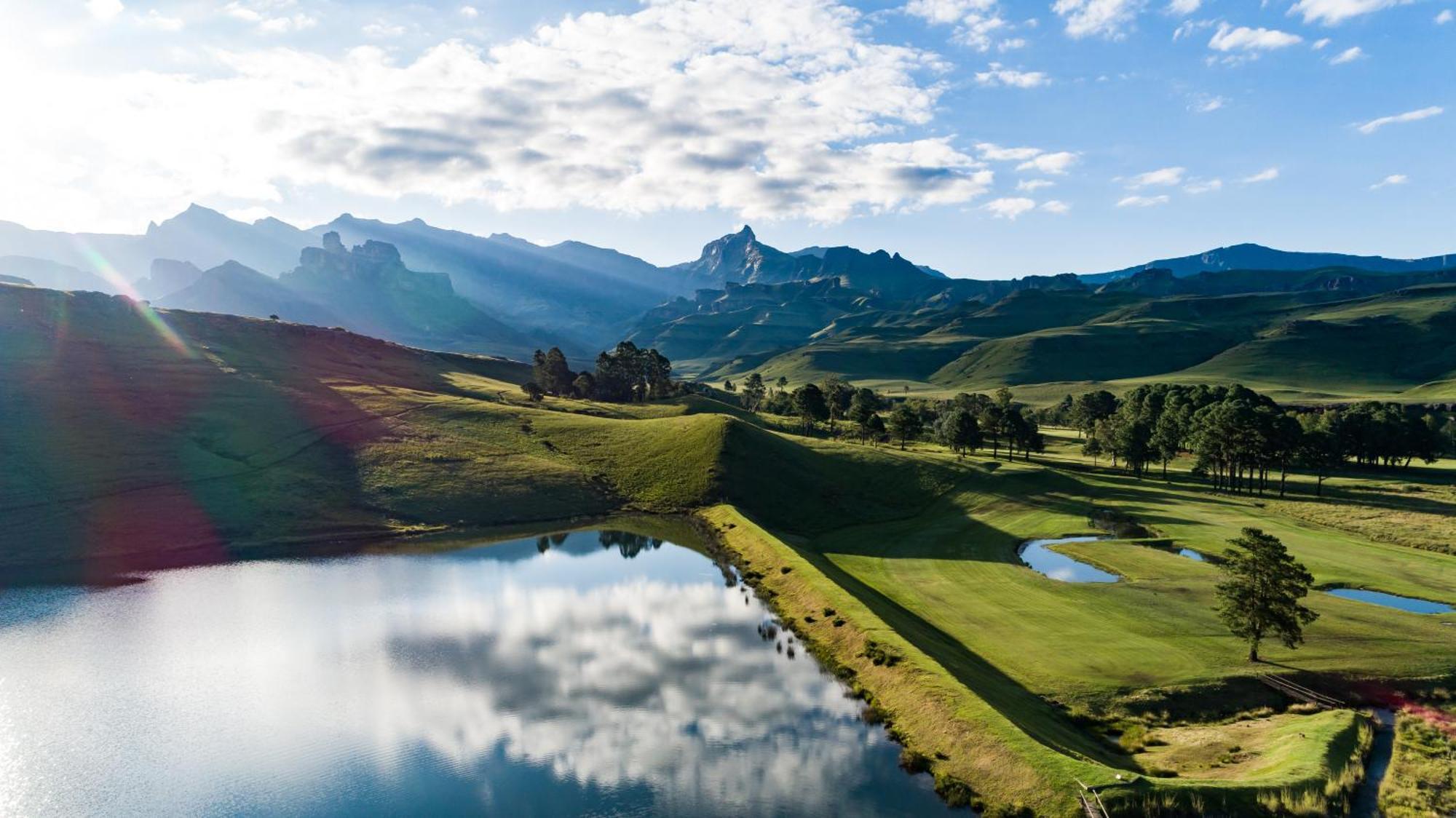 Gooderson Drakensberg Gardens Golf&Spa Resort Buitenkant foto