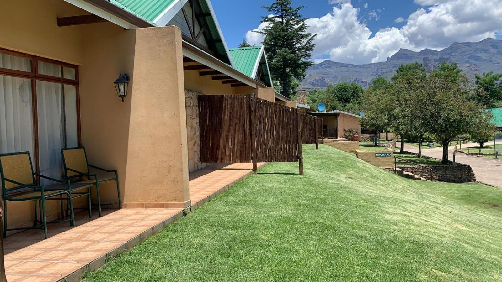 Gooderson Drakensberg Gardens Golf&Spa Resort Buitenkant foto