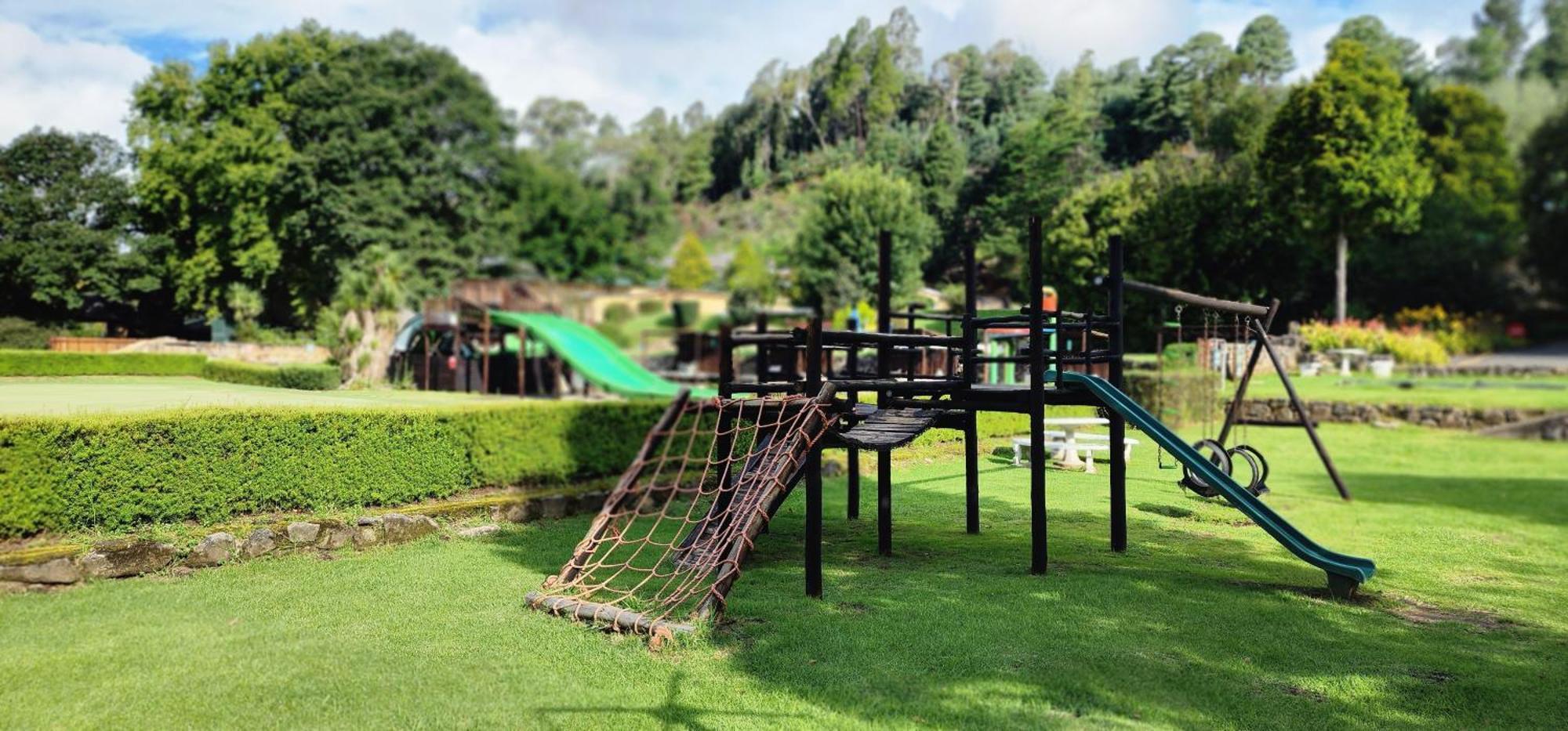 Gooderson Drakensberg Gardens Golf&Spa Resort Buitenkant foto